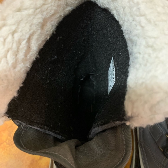 2/$60 Sorel winter boots - Picture 10 of 12